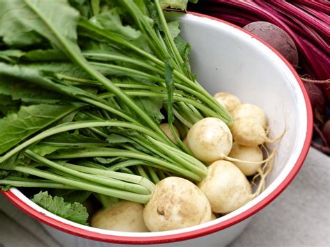 how to whiten beets.